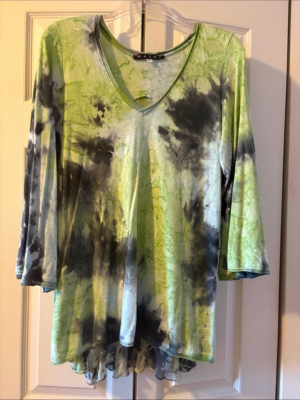 Mezon Lime Green and Charcoal Tie-Dye V-Neck Long Sleeve Top